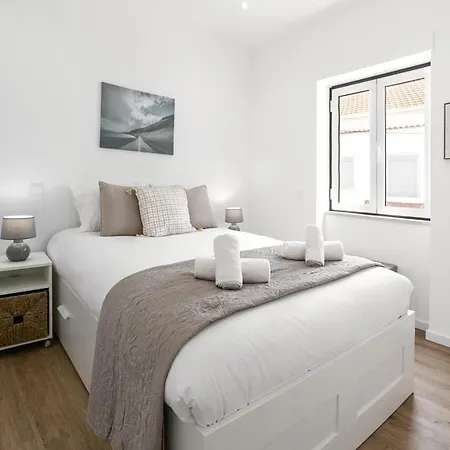 Apartment Seaside Salty Escape