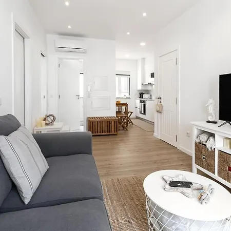 Apartment Seaside Salty Escape Nazare